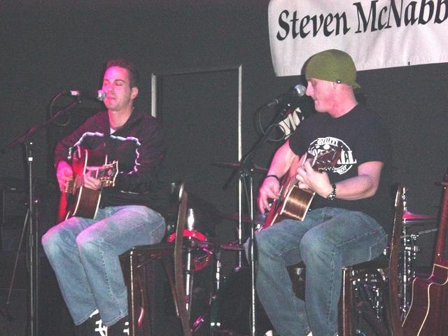 ~~Sunday All Stars~~

Photo: Ron and Sarah