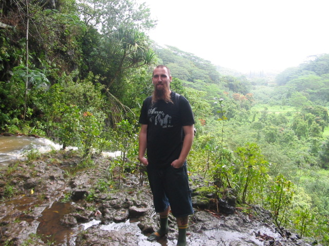 2006_0125_JesseAtWaterFalls