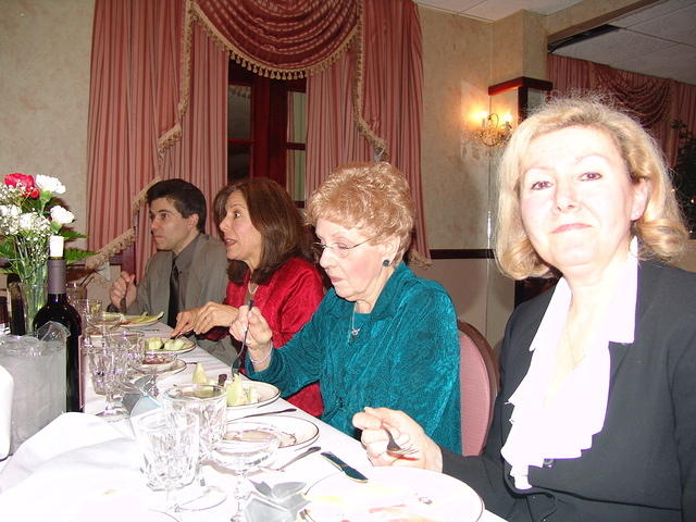 2006_0211_194332AC.jpg