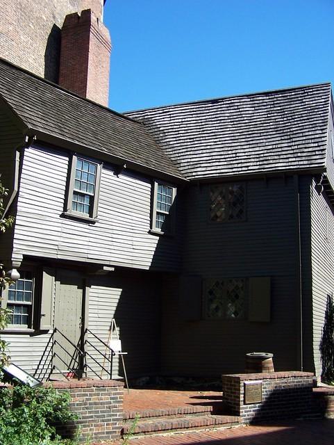 2007_1021PaulReveresHome.JPG