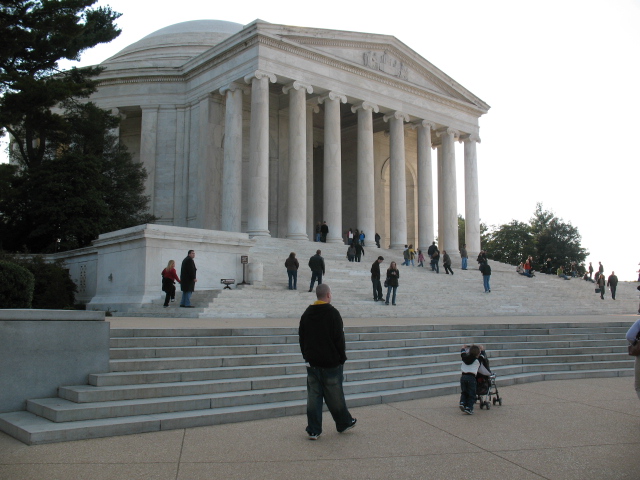 2007_1111JeffersonMemorial.jpg