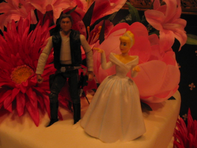 2007_0310TheCakeToppers