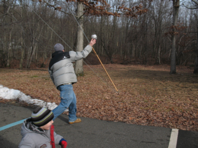 2007_1229JesseThrowing.jpg