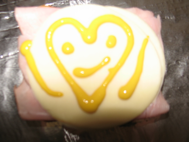 2008_0901LoveInASandwich.jpg