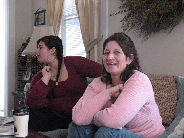 2008_0323MamaAndBOnEaster.jpg