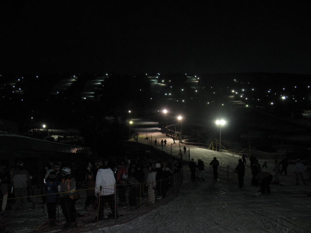 2008_0223NightSkiing.jpg