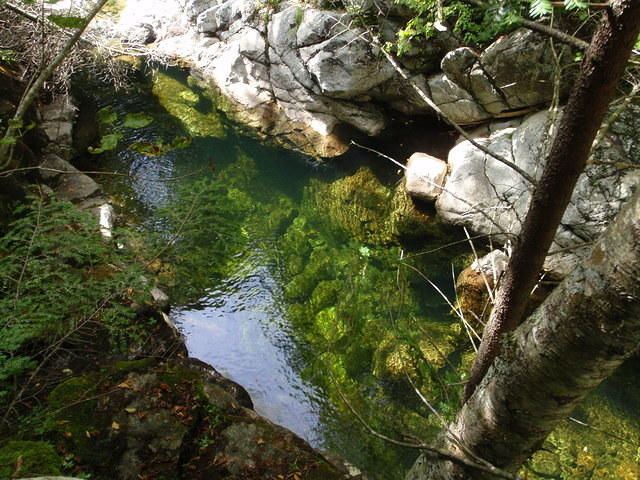2009_0914HikeToJohnsBrook6.JPG