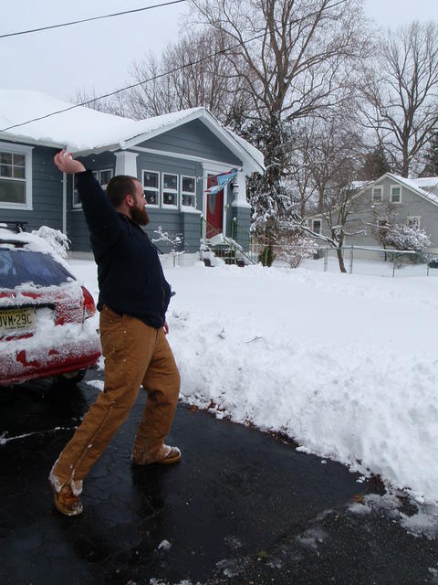 2009_0302JesseThrowing.jpg