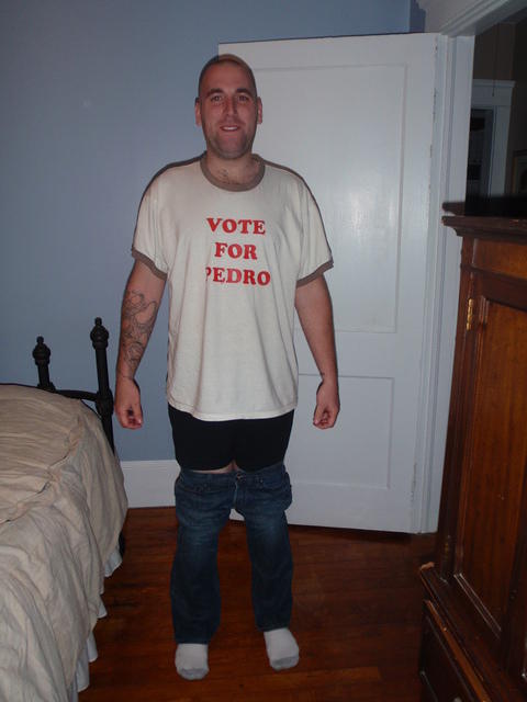 2009_0420GettingIntoMyPants.JPG