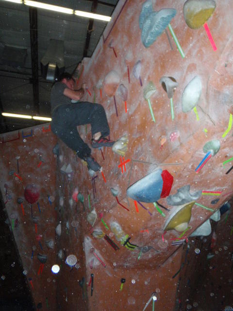 2009_0422NJRocksNick3.JPG
