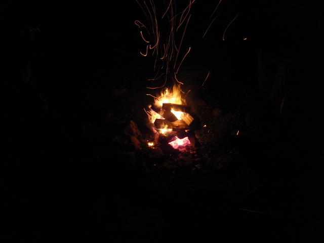 2009_0529AwesomeFire2.jpg