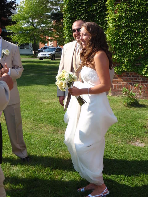 2009_0801CholeyAndDamiensWedding5.JPG