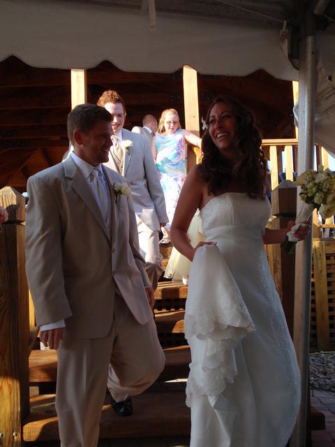 2009_0801CholeyAndDamiensWedding8.JPG