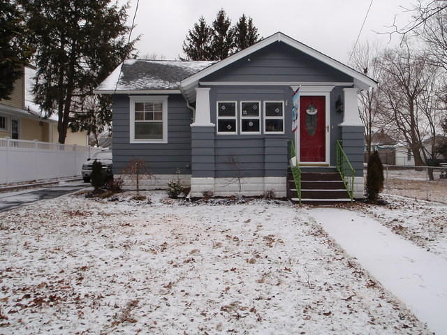 2009_0115FirstSnow.JPG