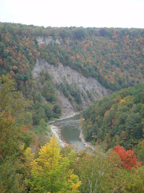 2010_0925Gorge2.JPG