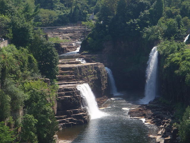 2010_0815AusableChasm3.JPG