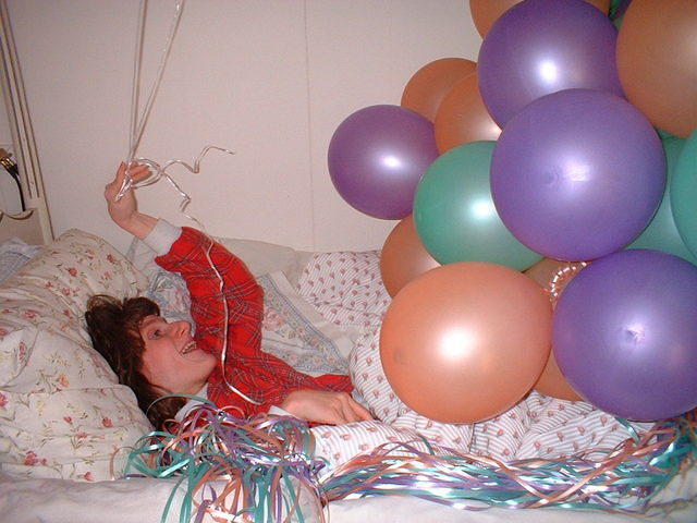 2003_0420BabeWithBalloons