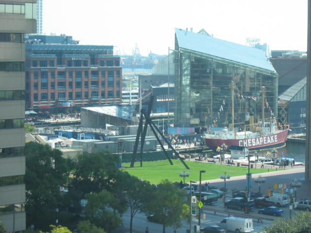 2004 1007 TheHarbor