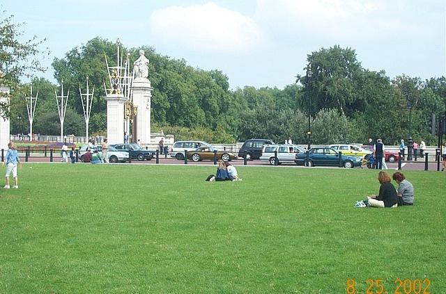 manhattan_july_2002_london_summer_2k2_058.jpg