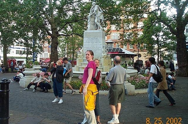 manhattan_july_2002_london_summer_2k2_061.jpg