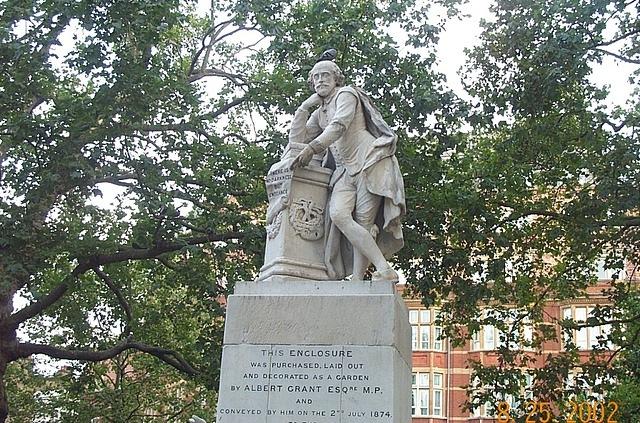 manhattan_july_2002_london_summer_2k2_062.jpg