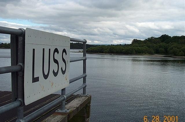 luss sign