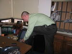 2006_0117_TieingUpHisShoes