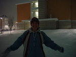 2002_1212HappyTushyInSnow