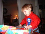 2002_1110ChrisOpeningGift